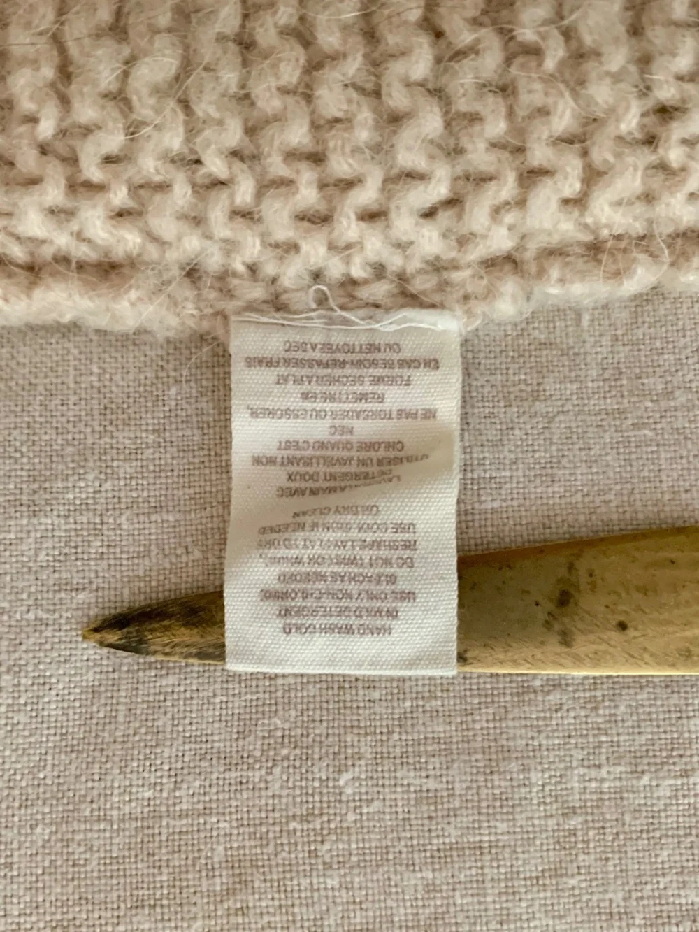 Free People Oatmeal Marled V-Neck Knit Sweater Small